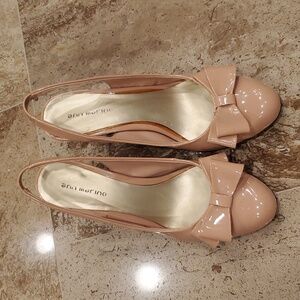 Dusky Pink Pumps Size 9.5
